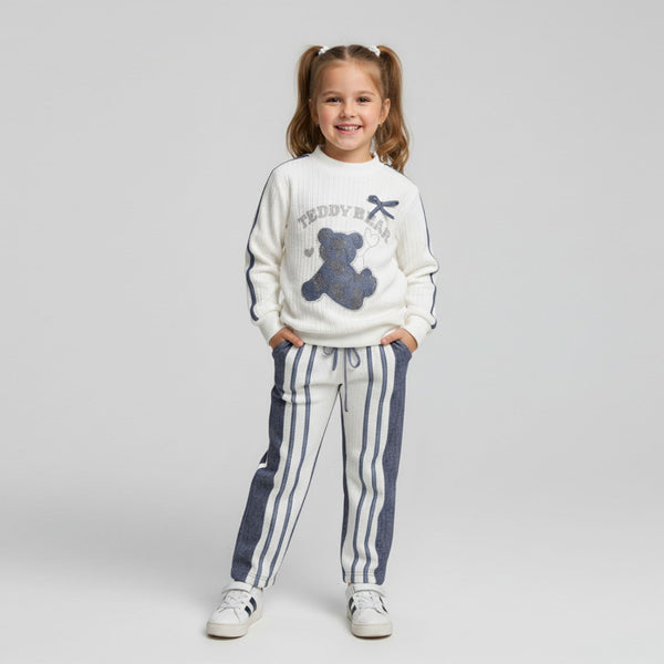 سوت بناتي ناعم بتصميم لطيف ومميز