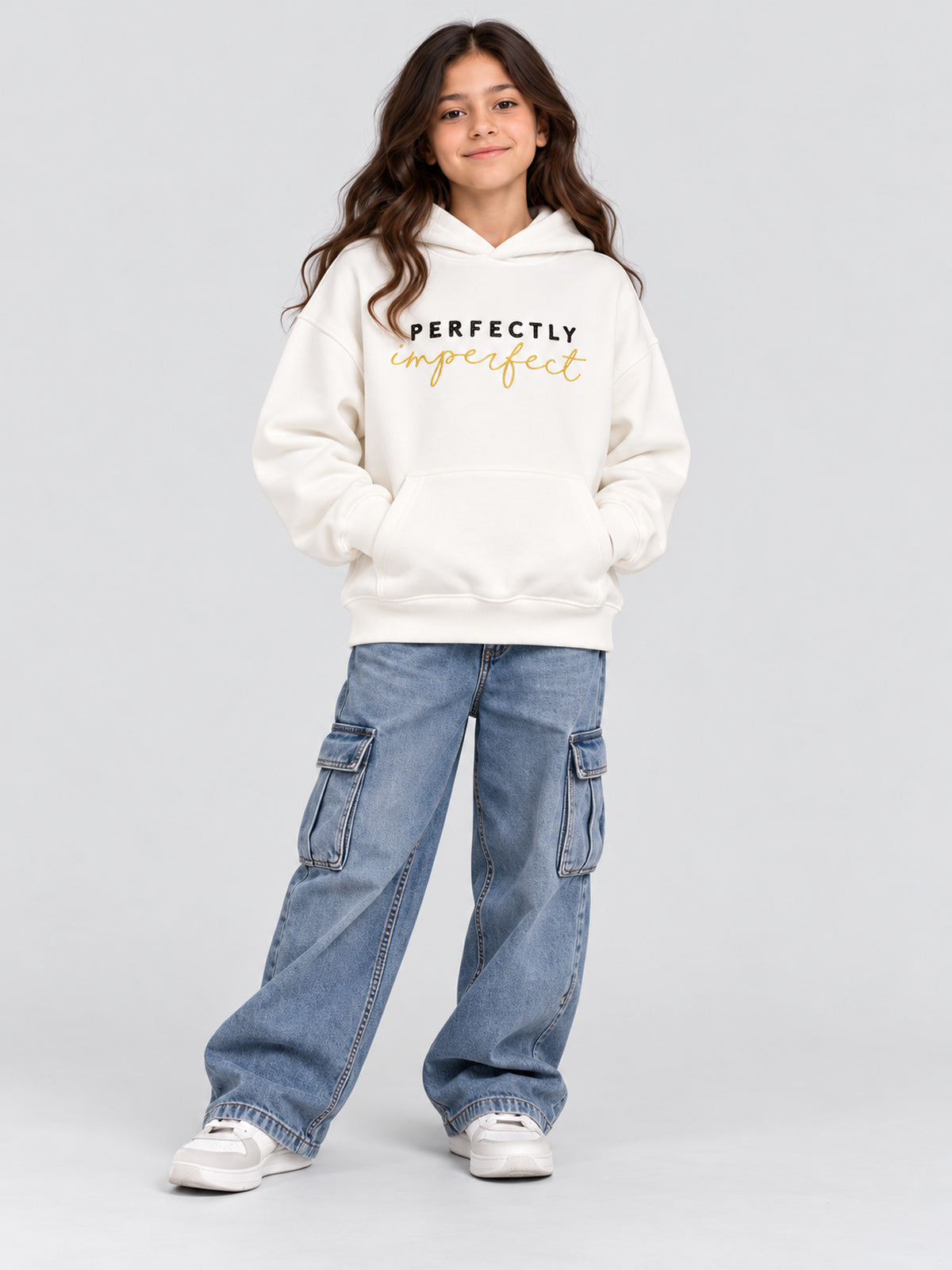 هودي بناتي 706071 - Off-White - أمامي